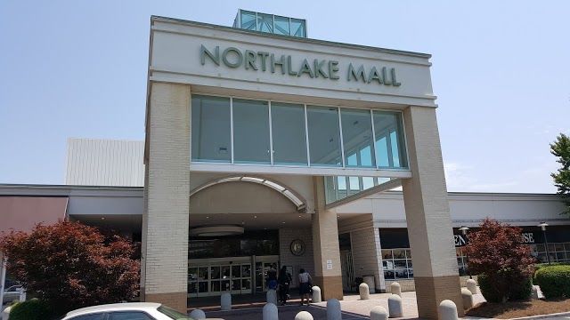 Northlake Mall